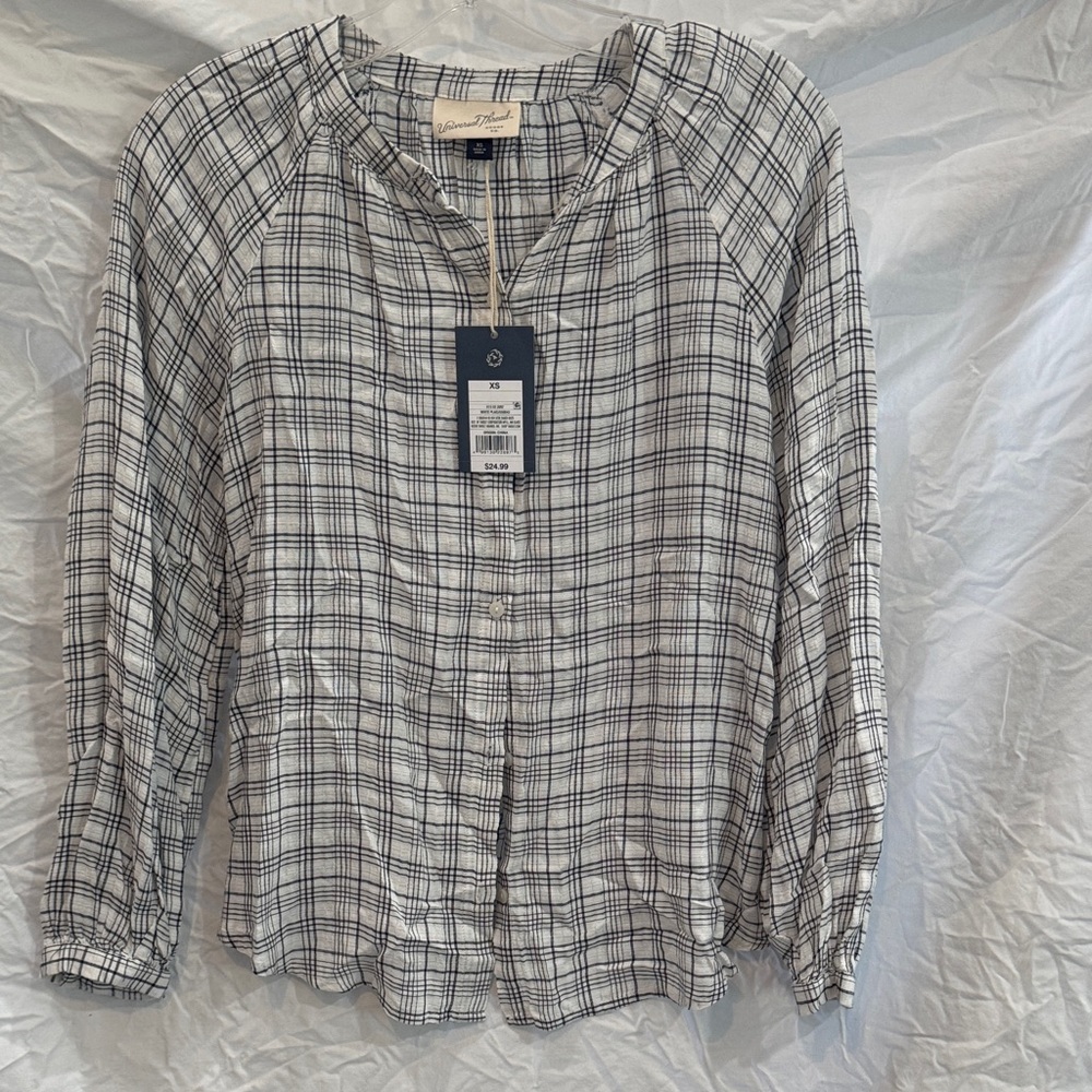 Universal Thread Monochrome Plaid Blouse